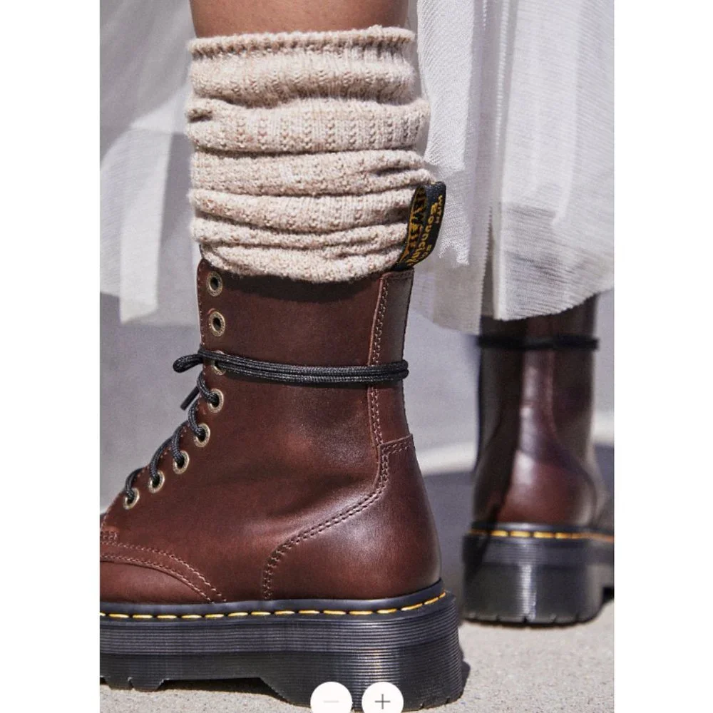 Dr. Martens Brown Ankle Boots Chunky Sole Lace-Up - Picture 10 of 12
